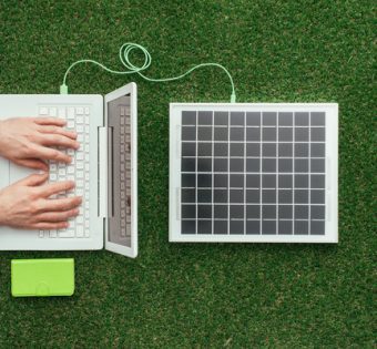 solar power a macbook